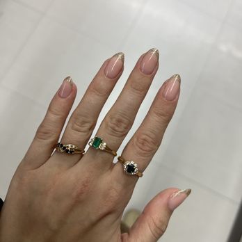Nail Perfection - Nail Salons Near Me - Chicago, Illinois