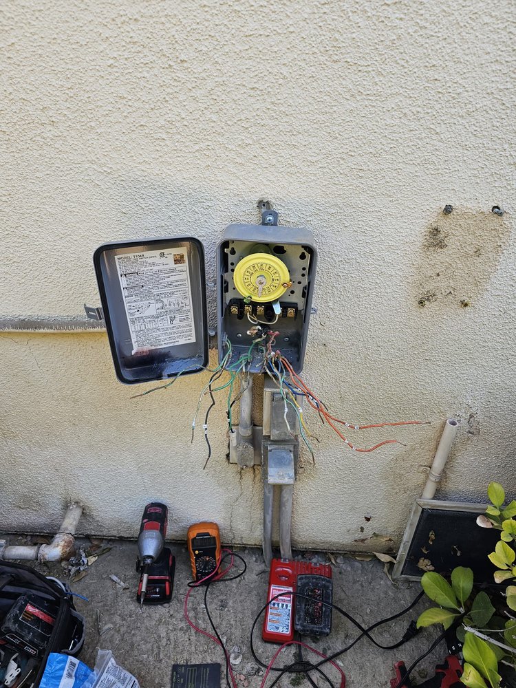 Slide of Alfaros's Electricity & Pool Service/Repair