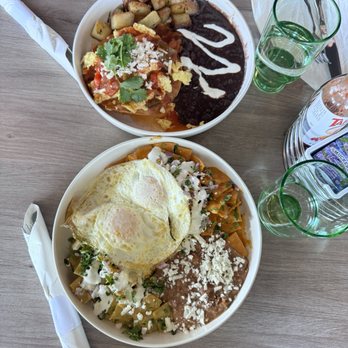 Casa Mia - Chilaquiles Chile Poblano Sauce Huevos Rancheros - Breakfast & Brunch Near Me - Mountain View, California