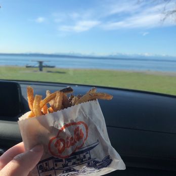Dick's Drive-In - Fries - Burgers Near Me - Seattle, Washington Dick's Drive-In - Fries - Burgers Near Me - Seattle, Washington
