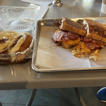 The Devine Cinnamon Roll Deli - Irish Cream Roll & Big Pig - Delis Near Me - Columbia, South Carolina The Devine Cinnamon Roll Deli - Irish Cream Roll & Big Pig - Delis Near Me - Columbia, South Carolina