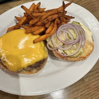 Rusty Bucket Restaurant and Tavern - Turkey Burger - Pubs Near Me - Indianapolis, Indiana Rusty Bucket Restaurant and Tavern - Turkey Burger - Pubs Near Me - Indianapolis, Indiana