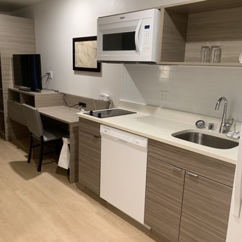 WoodSpring Suites Seattle Redmond - Nice cooking area - Hotels Near Me - Redmond, Washington WoodSpring Suites Seattle Redmond - Nice cooking area - Hotels Near Me - Redmond, Washington