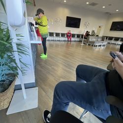 Premier Urgent Care Centers of California - Riverside - Waiting room