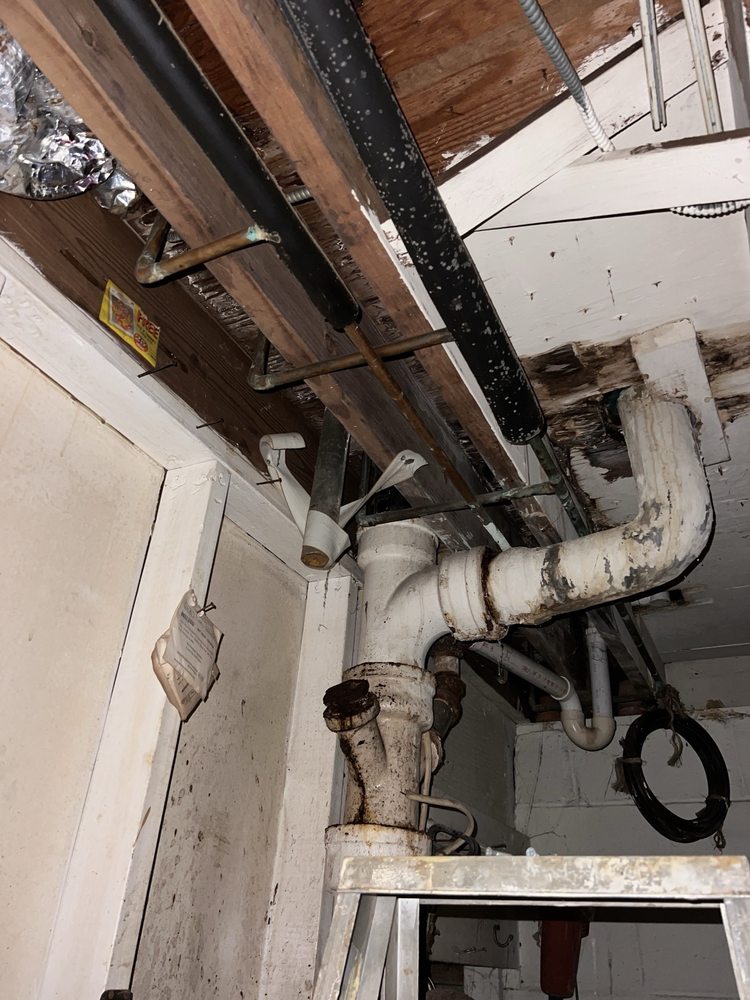 Slide of Rodriguez Construction