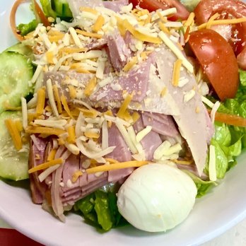 Mike's Hamburgers - Chef's Salad - Burgers Near Me - La Mirada, California