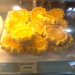 Postrio Bakery and Cafe - I am a fan of the Mini Custard!!