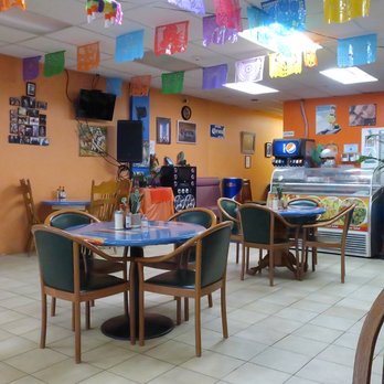 Maria's Mexican Restaurant - Clean and festive dining area - Mexican Near Me - Carson City, Nevada