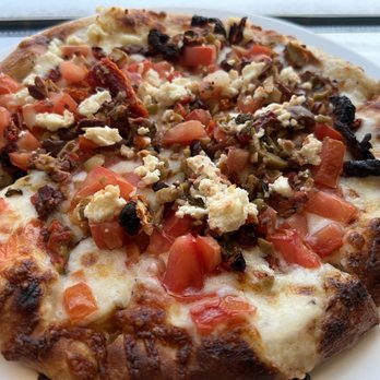 Silver Gulch Brewing & Bottling - Solstice Pizza minus the pepperoncini's plus sun dried tomatoes. Yum - American Near Me - Anchorage, Alaska Silver Gulch Brewing & Bottling - Solstice Pizza minus the pepperoncini's plus sun dried tomatoes. Yum - American Near Me - Anchorage, Alaska