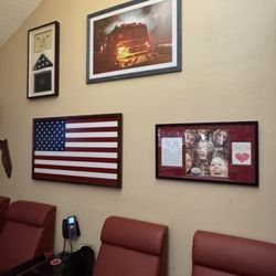 Picture Perfect Art & Frames