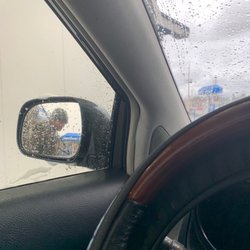 Woody's Car Wash