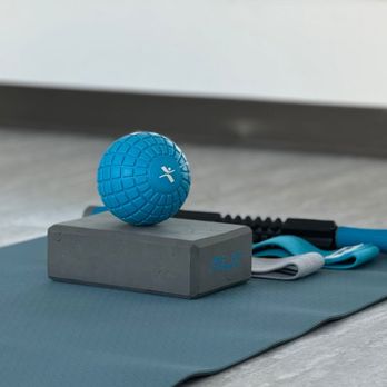 FLX Move - We provide FLX Stretch Training products in your classes for better movement. - Yoga Near Me - Skokie, Illinois