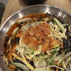 Cold kalguksu