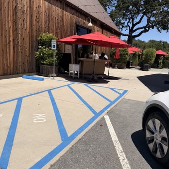 Austin Hope & Treana Tasting Cellar - Entrance - Wine Tasting Room Near Me - Paso Robles, California Austin Hope & Treana Tasting Cellar - Entrance - Wine Tasting Room Near Me - Paso Robles, California