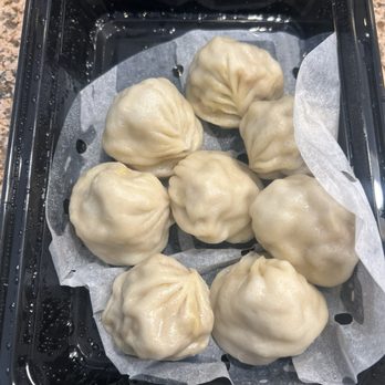 Luscious Dumplings - Steamed Vegan - 8pcs - Noodles Near Me - Monrovia, California Luscious Dumplings - Steamed Vegan - 8pcs - Noodles Near Me - Monrovia, California
