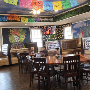 Mi Tio Mexican Grill - Inside restaurant - Mexican Near Me - Breaux Bridge, Louisiana Mi Tio Mexican Grill - Inside restaurant - Mexican Near Me - Breaux Bridge, Louisiana