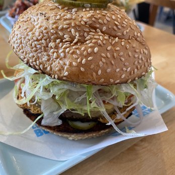 Lunch Box - Omnivores dilemma ($18) - Burgers Near Me - Sebastopol, California Lunch Box - Omnivores dilemma ($18) - Burgers Near Me - Sebastopol, California
