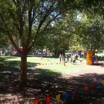 Vasa Park - Big grassy  area with  lots  of jumpers for the kids! - Parks Near Me - Agoura Hills, California