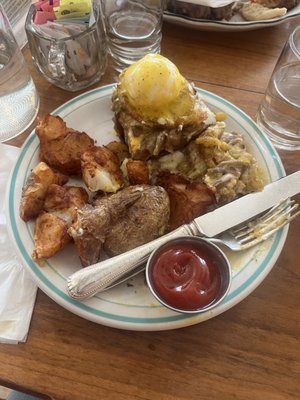 Elk Creek Cafe + Aleworks by null