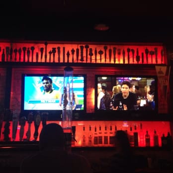 Break Bar - Pool Halls Near Me - Astoria, New York