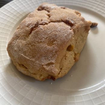 Cobs Bread - Peach Scone - Bakeries Near Me - Merrick, New York