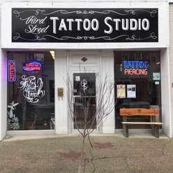 3rd Street Tattoo - The best tattoo shop, this side of the Mississippi!