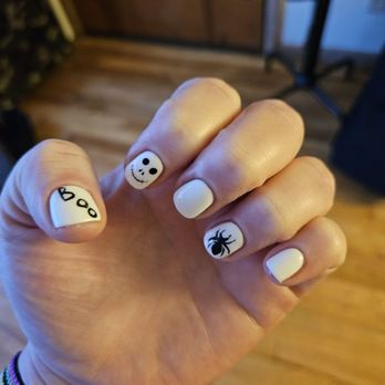 Naile Nails & Beyond - Nail Salons Near Me - Beaverton, Oregon Naile Nails & Beyond - Nail Salons Near Me - Beaverton, Oregon