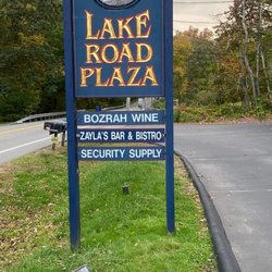 Zayla's Bar & Bistro