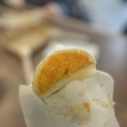 Rice Holic - Mango mochi