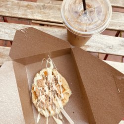 Cafe Arpeggio - Iced coffee and Cinnamon Toast Crunch waffle pop