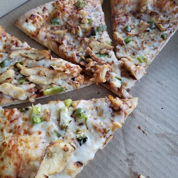 Pizza Time - Chicken and bell pepper with BBQ sauce - Pizza Near Me - Seatac, Washington Pizza Time - Chicken and bell pepper with BBQ sauce - Pizza Near Me - Seatac, Washington