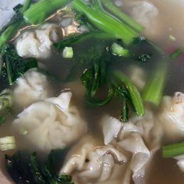 Won ton soup done right Won ton soup done right