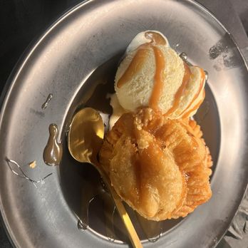 Doves - Peach cobbler - Asian Fusion Near Me - Houston, Texas Doves - Peach cobbler - Asian Fusion Near Me - Houston, Texas