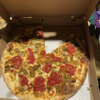 Dante's Pizzeria - Egg plant pie and white broccoli pie - Pizza Near Me - Northvale, New Jersey Dante's Pizzeria - Egg plant pie and white broccoli pie - Pizza Near Me - Northvale, New Jersey