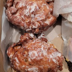 Unger's Kosher Bakery & Food Shop - Apple  Fritters