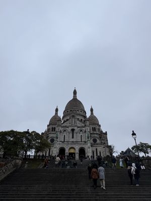 Basilique du Sacré-Cœur de Montmartre by null