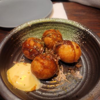 Ebi Sushi Bar - Octopus Takoyaki - Sushi Bars Near Me - Somerville, Massachusetts
