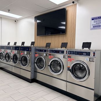 365 Laundromat - Laundromat Near Me - El Monte, California 365 Laundromat - Laundromat Near Me - El Monte, California