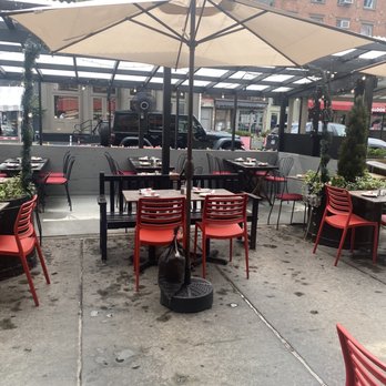 Edward's - outside - New American Near Me - New York, New York Edward's - outside - New American Near Me - New York, New York