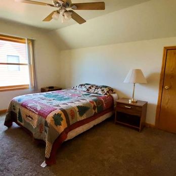 Best Western Jasper Ridge Inn - MH JasperRidgeInnIshpeming Ishpeming MI Guestroom VacationHomeTwo - Hotels Near Me - Ishpeming, Michigan