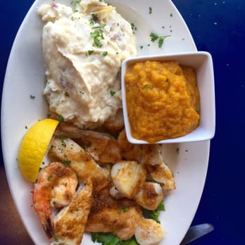 Boston Sail Loft - Cajun combo with mashed potatoes and butternut squash. - Bars Near Me - Boston, Massachusetts