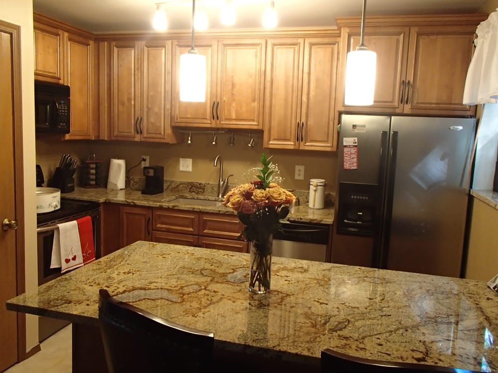 Cabinet Solutions - countertop fabricator in MANCHESTER, MO