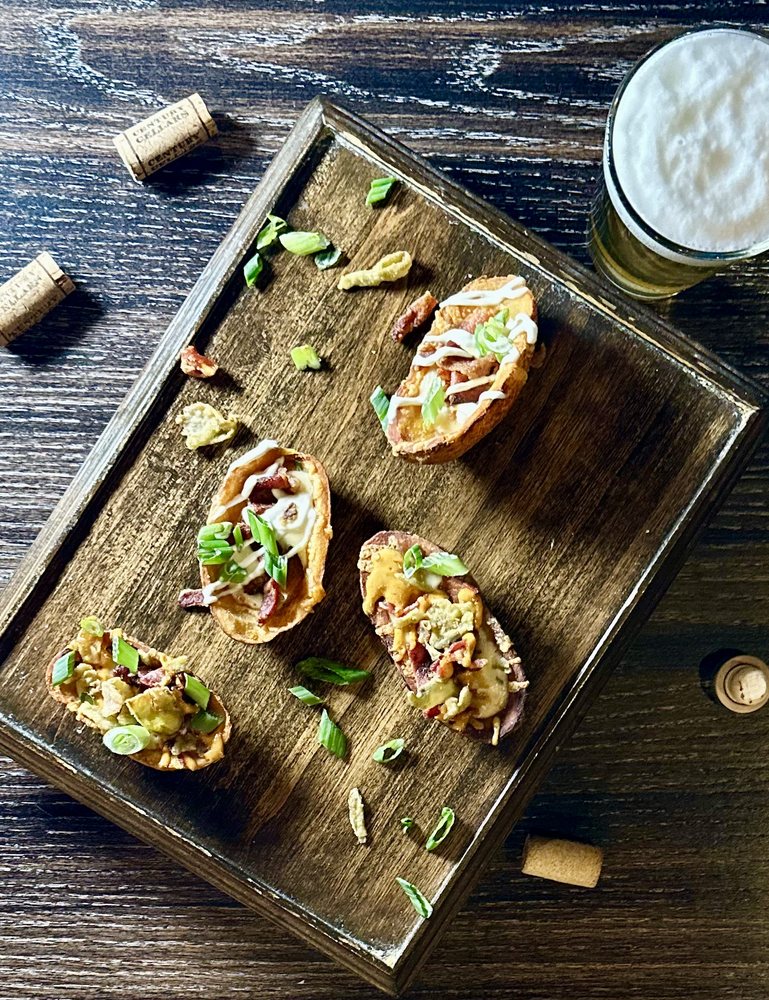 Rocky’s Bar + Grill - Photo 3