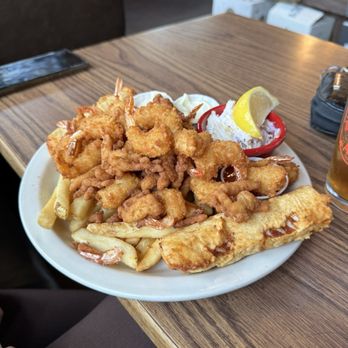 Toby's Tavern - Seafood Combination - American Near Me - Coupeville, Washington Toby's Tavern - Seafood Combination - American Near Me - Coupeville, Washington