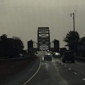 Bourne Bridge - Landmarks & Historical Buildings Near Me - Buzzards Bay, Massachusetts