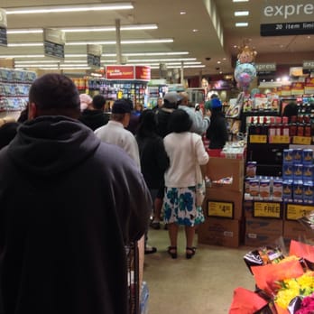 Safeway - This was the shortest line out of the 2 checkout that were open . - Grocery Near Me - Fremont, California Safeway - This was the shortest line out of the 2 checkout that were open . - Grocery Near Me - Fremont, California