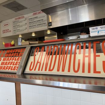 Monty's Alhambra - Counter - Chicken Shop Near Me - Alhambra, California Monty's Alhambra - Counter - Chicken Shop Near Me - Alhambra, California