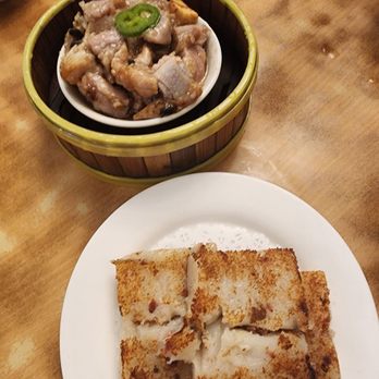 Ming's Tasty Restaurant - Lo bak you and steam sparerib with black bean - Dim Sum Near Me - Oakland, California