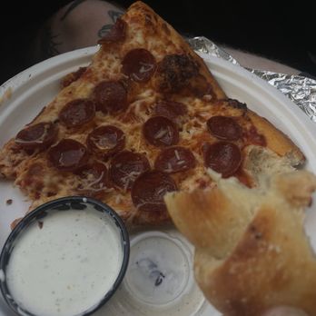 Pizza Mondo - pepperoni pizza slice w/ ranch & garlic knot - Pizza Near Me - Bend, Oregon Pizza Mondo - pepperoni pizza slice w/ ranch & garlic knot - Pizza Near Me - Bend, Oregon