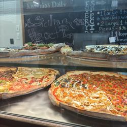 Antonio's Pizza and Wings - Counter